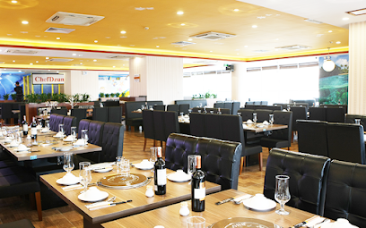 Buffet Chef Dzung