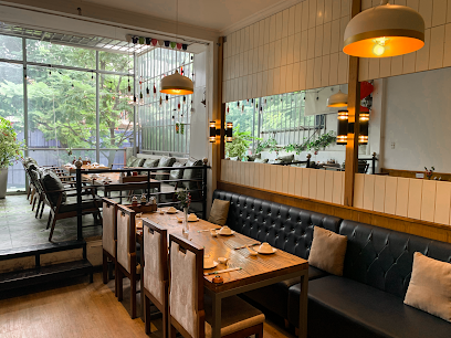 Nhà Hàng Thuần Chay Bà Xã