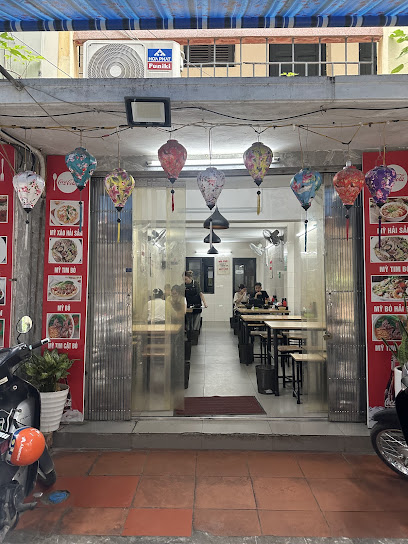 Quán Quen Mỳ Chua Cay